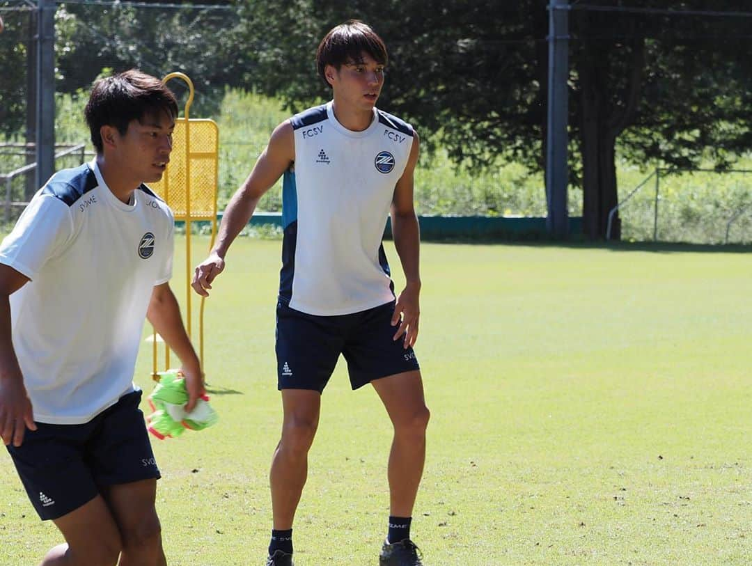 FC町田ゼルビアさんのインスタグラム写真 - (FC町田ゼルビアInstagram)「本日のトレーニングフォト(10枚)👟⚽️ スワイプしてね→📸 . 🗓9月28日(月) 1️⃣ #晴山岬 2️⃣ #橋村龍ジョセフ 3️⃣ #中島裕希 4️⃣ #下坂晃城 5️⃣ #土居柊太 6️⃣ #ノリエガエリック 7️⃣ #青木義孝 8️⃣ #福井光輝 9️⃣ #ジョンチュングン 🔟 #マソビッチ #ドリアンバブンスキー #ステファン  #FC町田ゼルビア #zelvia #Jリーグ #サッカー #スポーツ #soccer #football #jleague #町田 #svolme #トレーニング #イケメン」9月28日 20時31分 - fcmachidazelvia