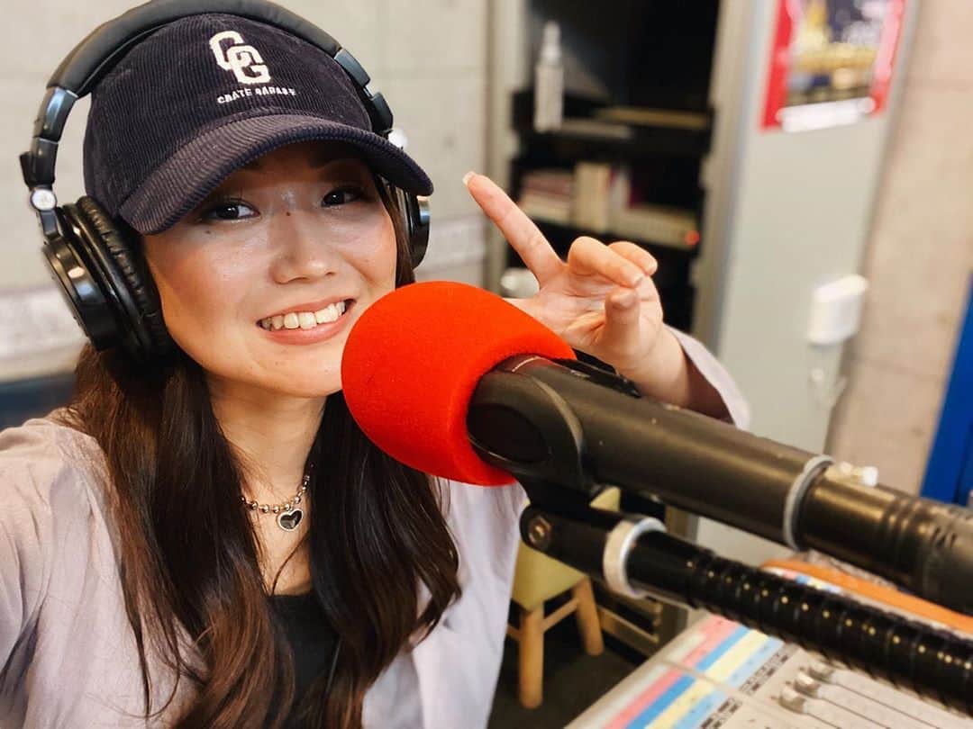 のインスタグラム：「来週は沢田さんとアシスタントMC予定です🤫 お楽しみにー. . ☆☆☆☆☆☆☆☆☆☆☆☆☆☆☆. .  Next week, I'm planning to be an assistant MC with Mr. Sawada 🤫  Please look forward to it. .  다음주 사와다 씨와 어시스턴트 MC 예정입니다 🤫  즐기 니. . ☆☆☆☆☆☆☆☆☆☆☆☆☆☆☆. . . .  #ラジオ #ラジオパーソナリティー #radio #radiopersonality #라디오 #라디오스타 . . . .」