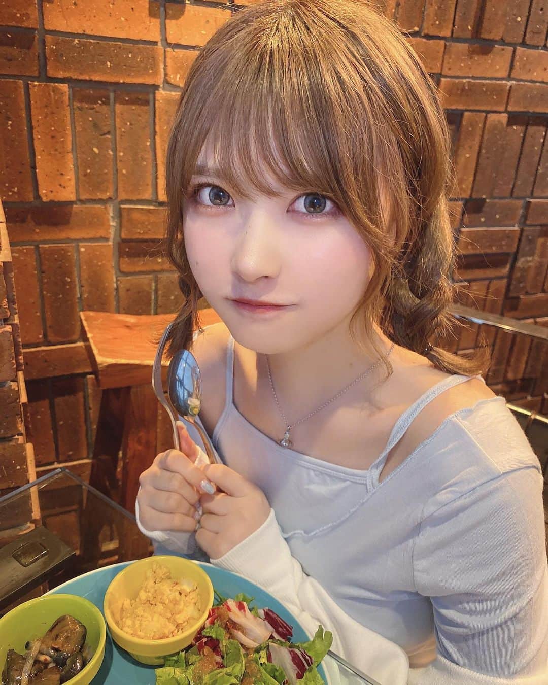 のインスタグラム：「なんまいめがすき！！！( ´•̥ ·̭ •̥` )」