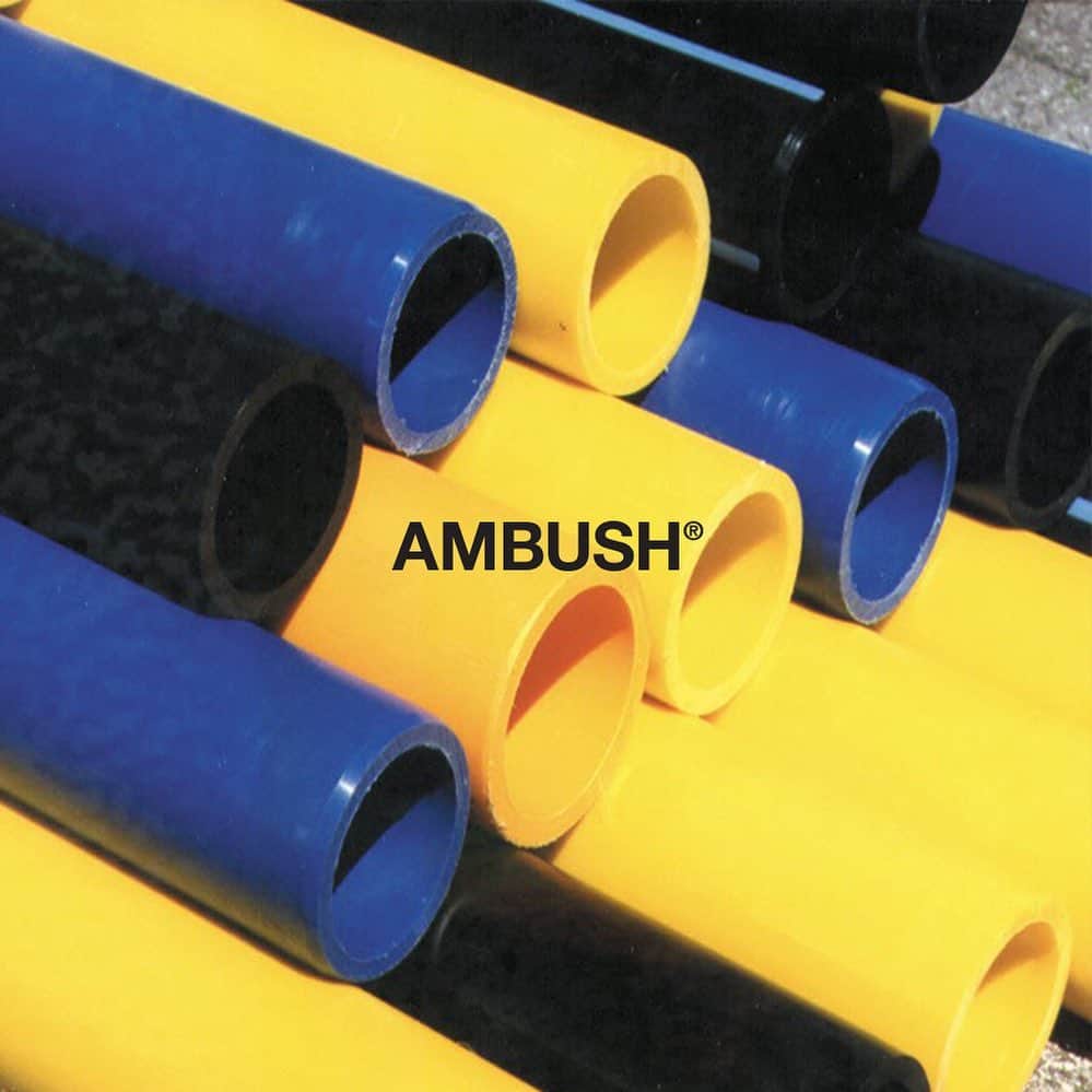VERBALさんのインスタグラム写真 - (VERBALInstagram)「AW2020_2 🟡🔵  new @ambush_official playlist on @spotifyjp → https://spoti.fi/3kYmU8Z」9月28日 21時21分 - verbal_ambush