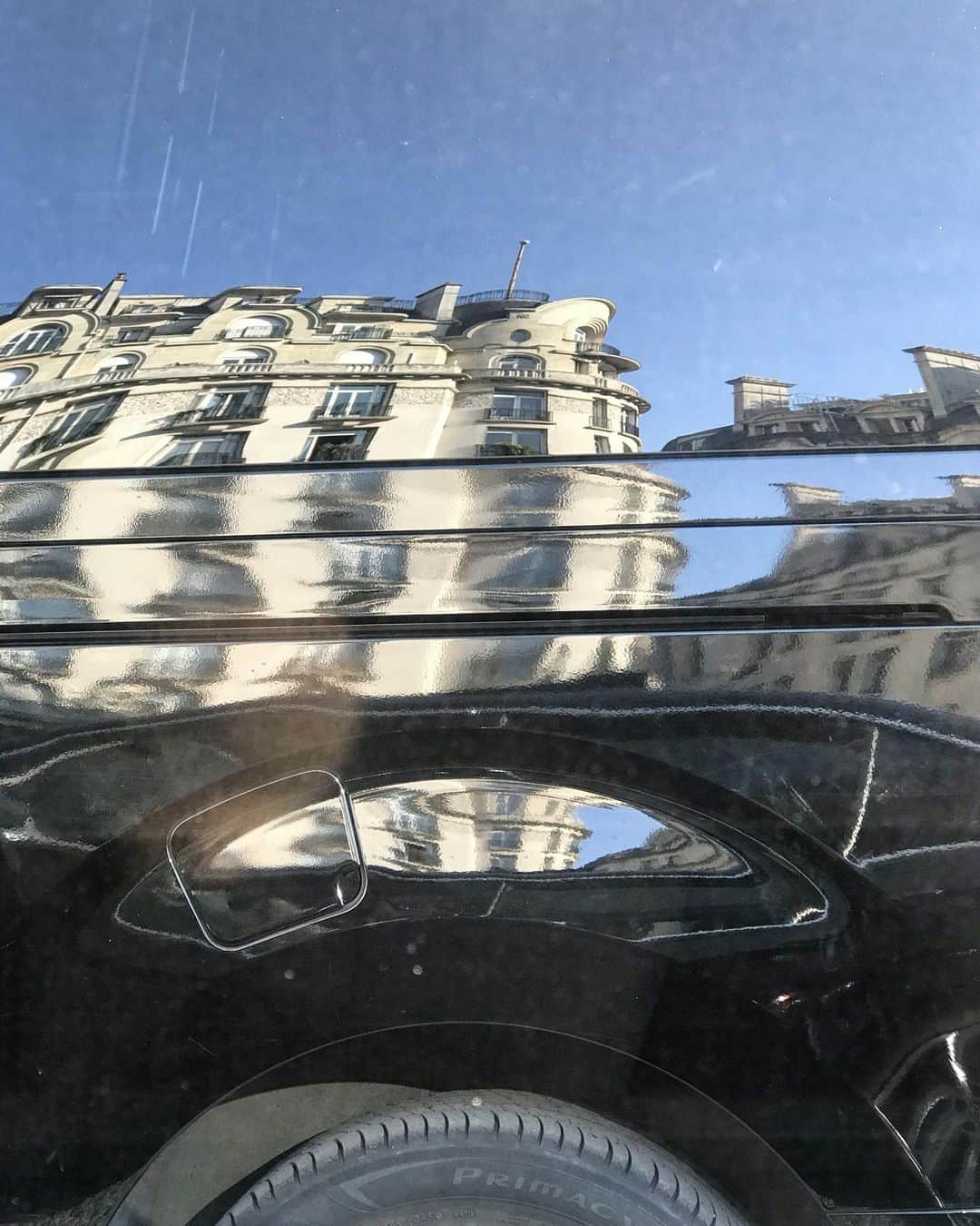 倉岡晋也のインスタグラム：「Graphical ✔︎ Paris 瞬間の記録 #myparis」