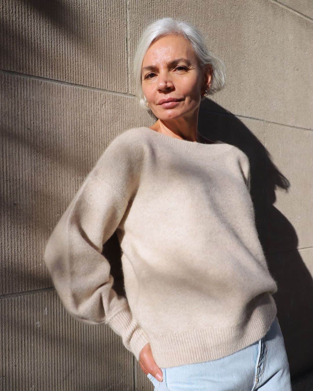 Club Monacoのインスタグラム：「Timeless essentials with twist. Content creator, @greceghanem, welcomes fall in our Boiled Cashmere Boatneck Sweater.  #35YearsOfClub」