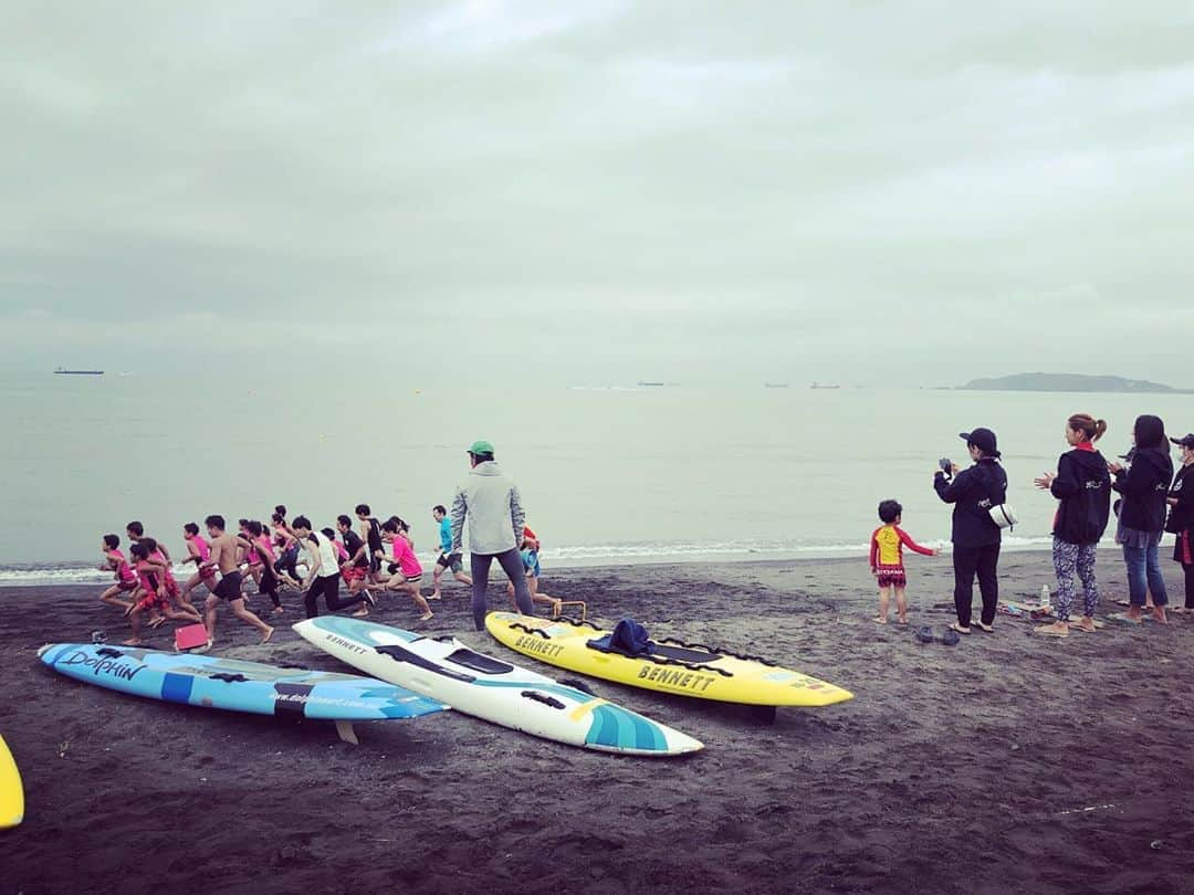 飯沼誠司さんのインスタグラム写真 - (飯沼誠司Instagram)「TATEYAMA SURF CLUB CUP 2020. オーシャンフェスタやライフセービングの大会も中止になったし、クラブ内の交流兼ねてジュニアメインのイベントを開催。 子供から大人まで参加し素晴らしいイベントでした。 終始海で笑ってました。 #tateyamasurfclub  #tateyamasurfclubyouth  #tateyamasurfclubjunior  #クラブ愛 #oceanfesttateyama」9月28日 22時20分 - seiji_iinuma