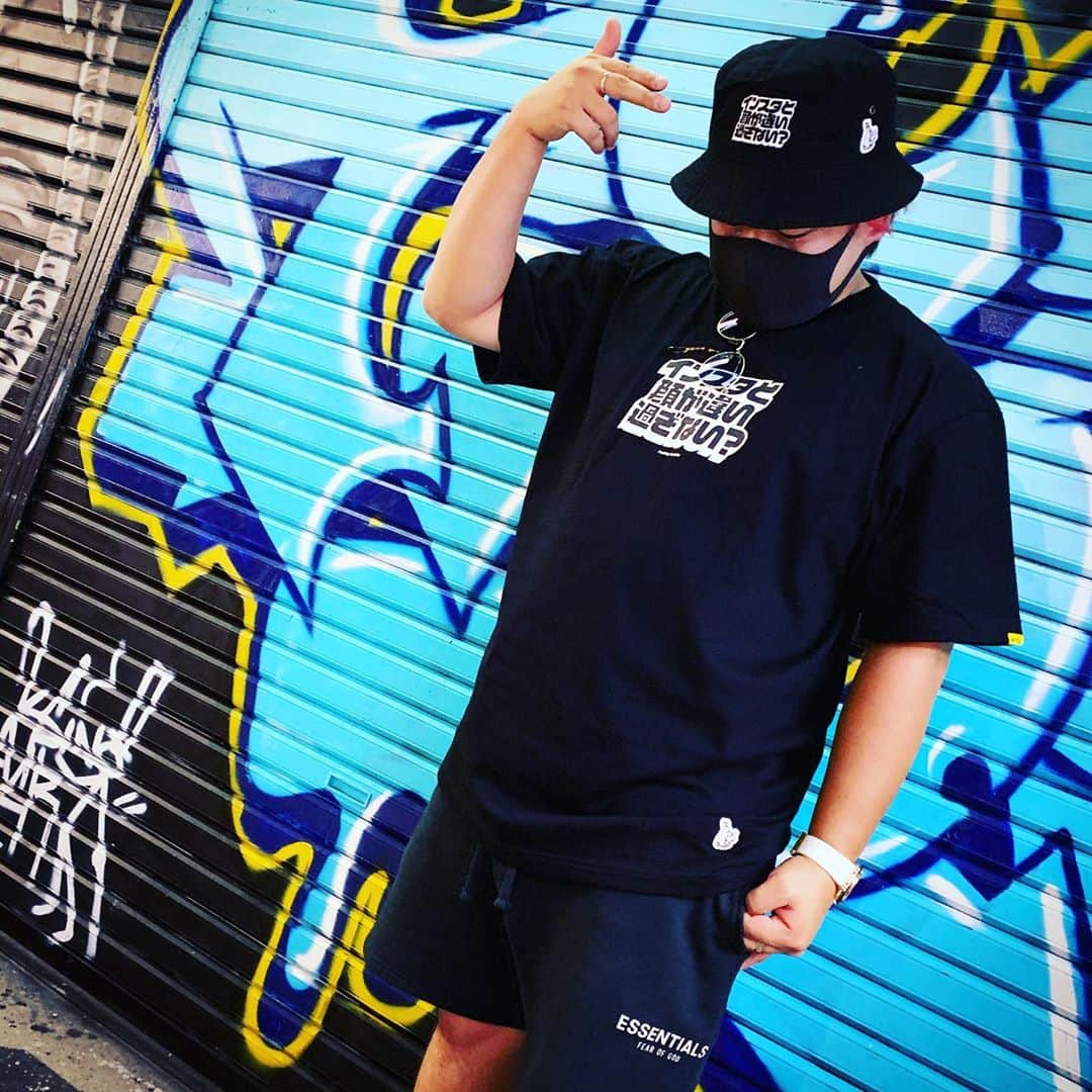せーぎのインスタグラム：「それ、以上🐇  #インスタと顔が違い過ぎない   @fxxkingrabbits  #fr2 #fxxkingrabbits  #essentials  #fearofgod」