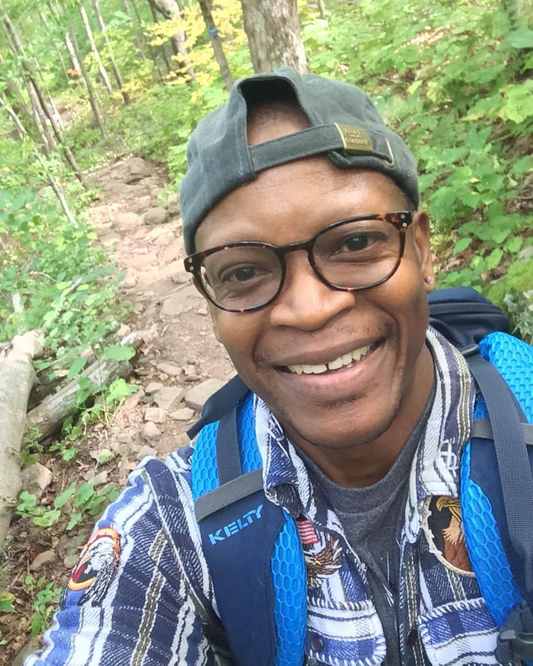 ラリー・ギリアード・Jrさんのインスタグラム写真 - (ラリー・ギリアード・JrInstagram)「Took a solo trip to Indian Head Mountain! Hiked the entire loop. Took me 6hrs and kicked my butt!!! Met some very cool people along the way and saw some beautiful sights! Great day! #cityboyinnature #hiking #hikingadventures #socialdistancing #2020 #ny」9月28日 22時48分 - thereallgjr