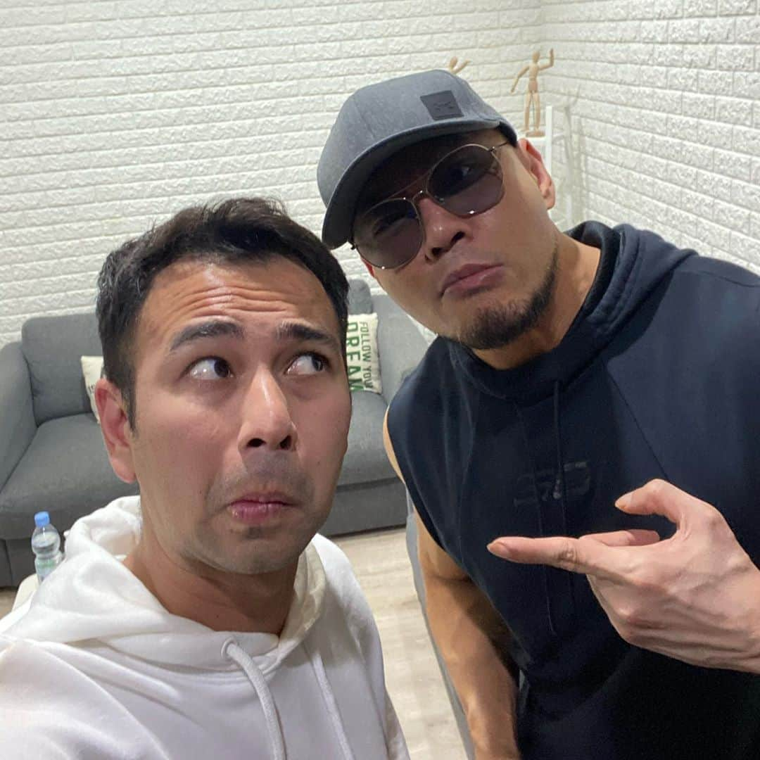 Raffi Ahmadさんのインスタグラム写真 - (Raffi AhmadInstagram)「Mati Gue !!!!! 😅」9月28日 23時37分 - raffinagita1717