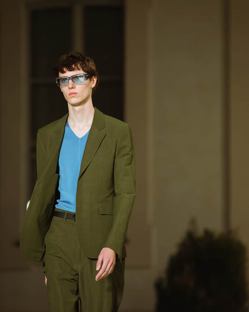 サルヴァトーレ・フェラガモのインスタグラム：「Tailored perfection sets the tone for the Salvatore Ferragamo Spring/Summer 2021 collection by Creative Director Paul Andrew @paulandrewprivate」