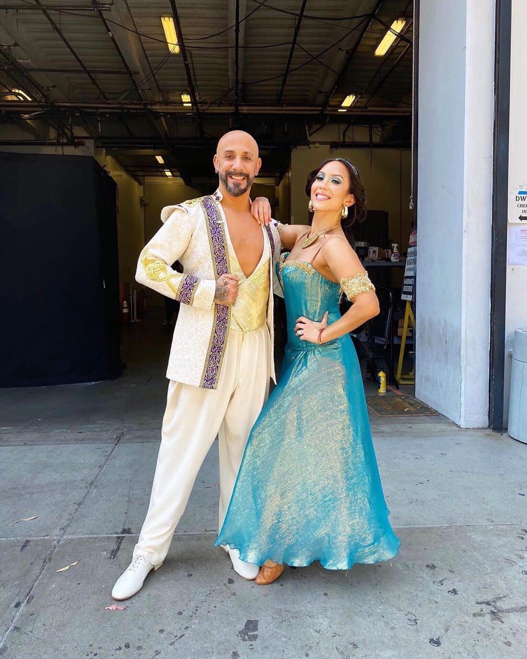 A.J.のインスタグラム：「Prince Ali & Princess Jasmine just put it all out there on the dance floor for you guys!! Thank you all for voting, it truly means so much. You can still text AJ to 21523, as well as vote online at DWTSVOTE.ABC.COM, until after the last dance during the east coast airing of #DWTS. Love you guys!! #DisneyNight #TeamPrettyMessedUp」