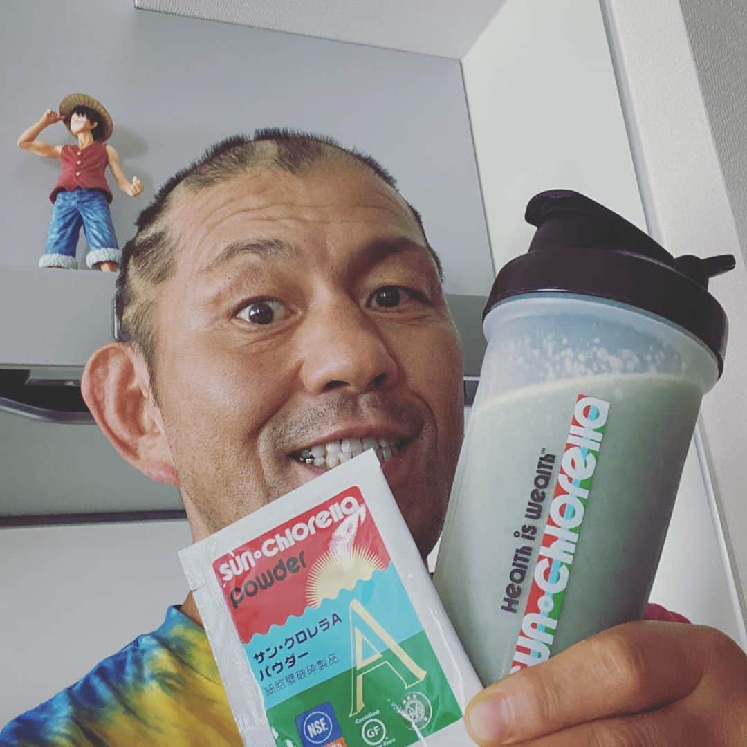 鈴木みのるさんのインスタグラム写真 - (鈴木みのるInstagram)「Always every morning  PR #sunchlorella #クロレラ #サンクロレラ #sunchlorellasport @sport_sunchlorella  G1が始まり全体1/3の三試合が終了。予選全九試合と決勝一試合。あと七戦。コンディションを整えながら前に進む。寝起きスッキリで今日もがんばろ。」9月29日 9時50分 - suzuki.d.minoru