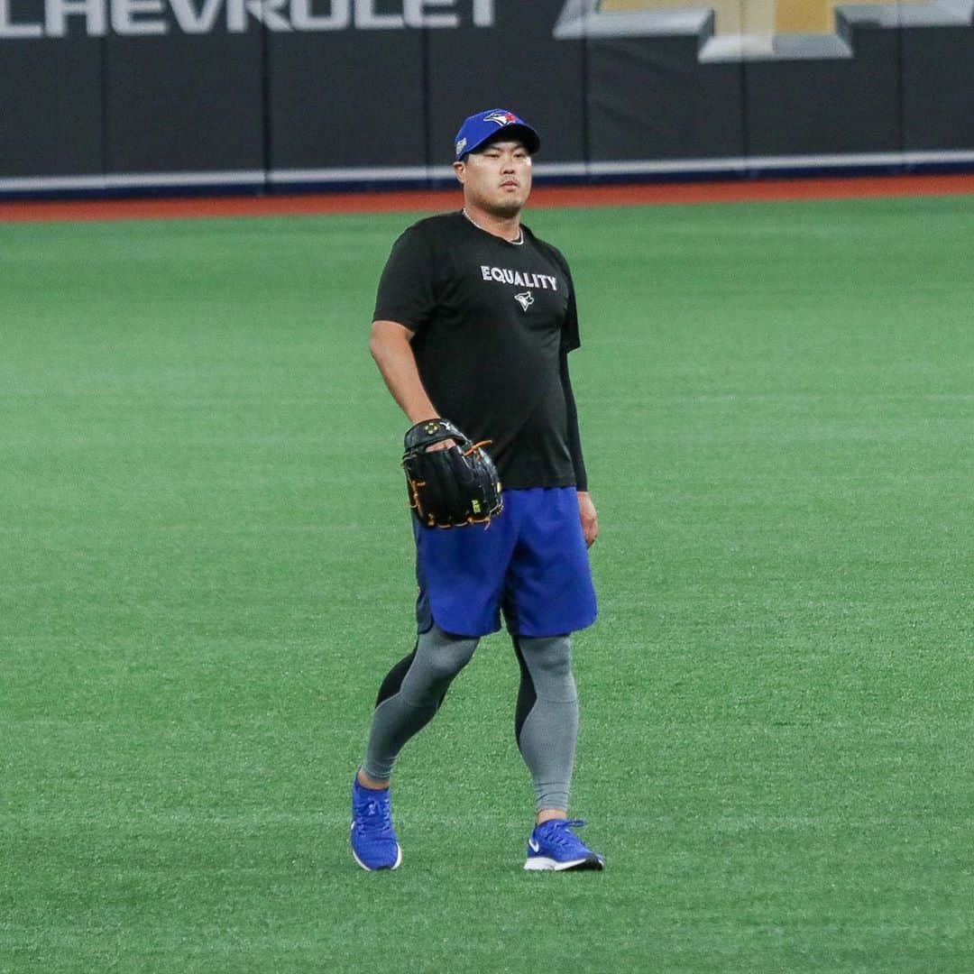 トロント・ブルージェイズさんのインスタグラム写真 - (トロント・ブルージェイズInstagram)「Welcome to the Postseason, Blue Jays fans 💙 #WeAreBlueJays」9月29日 9時53分 - bluejays