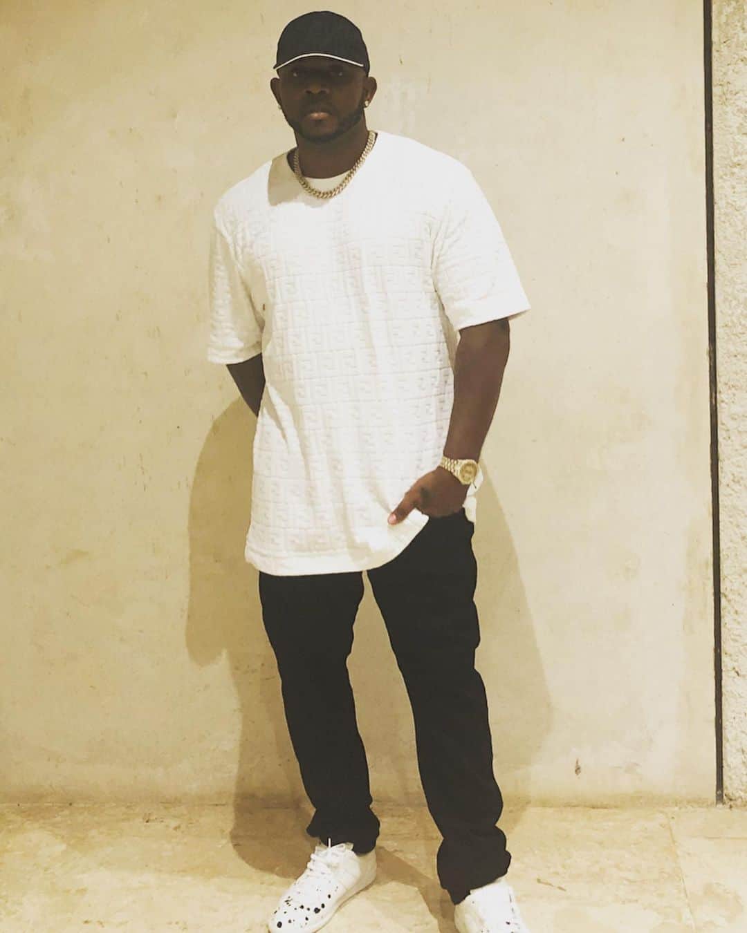 マック・メインのインスタグラム：「And if they hate then let em hate and watch the money pile up #LordMansaMusa #Carter5Deluxe」