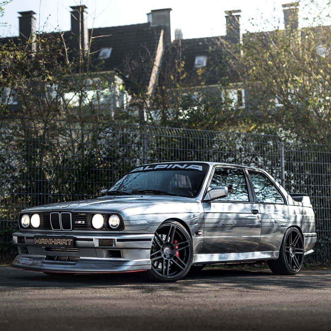 CarsWithoutLimitsさんのインスタグラム写真 - (CarsWithoutLimitsInstagram)「Wow this E30 M3 looks amazing with the @manhartperformance add ons.  Info@manhart-performance.de #carswithoutlimits #bmw #m3 #e30 #manhartperformance」9月29日 2時05分 - carswithoutlimits