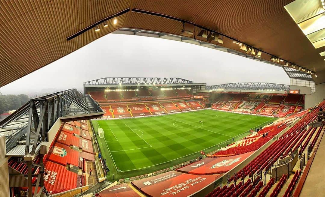 リヴァプールFCさんのインスタグラム写真 - (リヴァプールFCInstagram)「𝗛𝗼𝗺𝗲. 😍😍 #LFC #LiverpoolFC #Liverpool #Anfield」9月29日 2時03分 - liverpoolfc