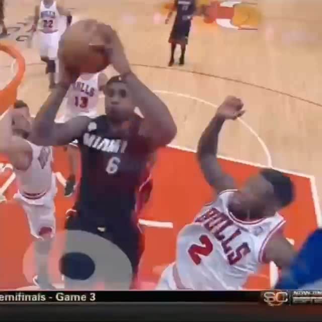 のインスタグラム：「I dnt care what y’all say about my hoop game , a nigga had hella fun hoop’n MF at 5’9 lol #Holdat」