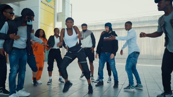 Fuse ODGのインスタグラム：「As long as we living, we winningggg alwayssss  @roseylucci 🔥🔥🔥🔥  #Winning OUT NOW 🎶  Full vid up 👆🏿」