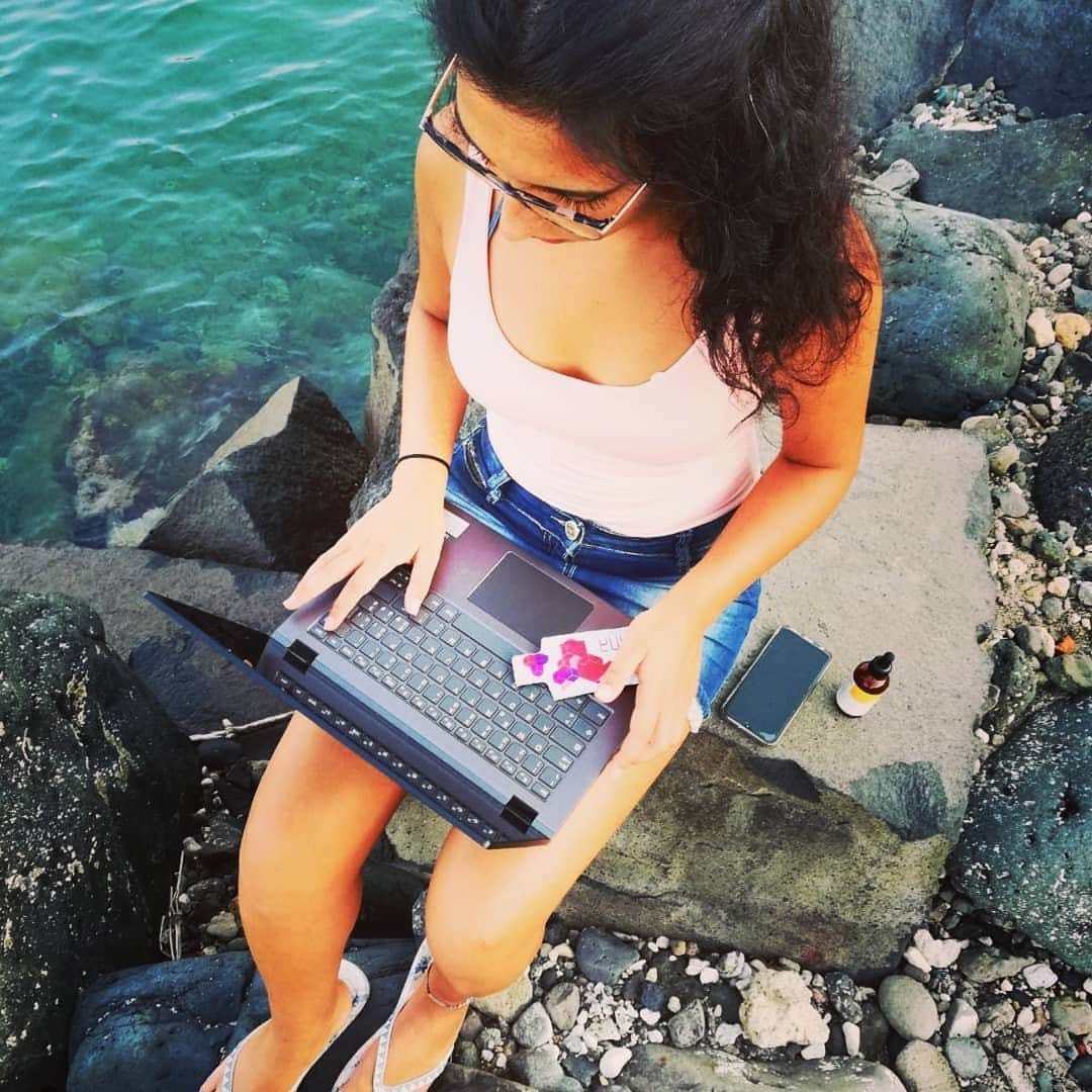 のインスタグラム：「Tips for a mindful Monday:⁠ ⁠ ☀️ Spend time in nature!⁠ ✍️ Focus on one thing at a time.⁠ 🤔 What would YOU add to the list?⁠ ⁠ ⁠ 📸 @lorena_gennaro⁠ ⁠ ⁠ ⁠ #ariix360 #ariix365 #moa #nutrifii #supernutritionblend #bioactivenutrients #flashpreserved #bergamot #neutraceutical #moamushrooms #reishimushroom #maitakemushroom #cordycepsmushroom #shiitakemushroom #agaricusmushroom #lionsmanemushroom #natriix」