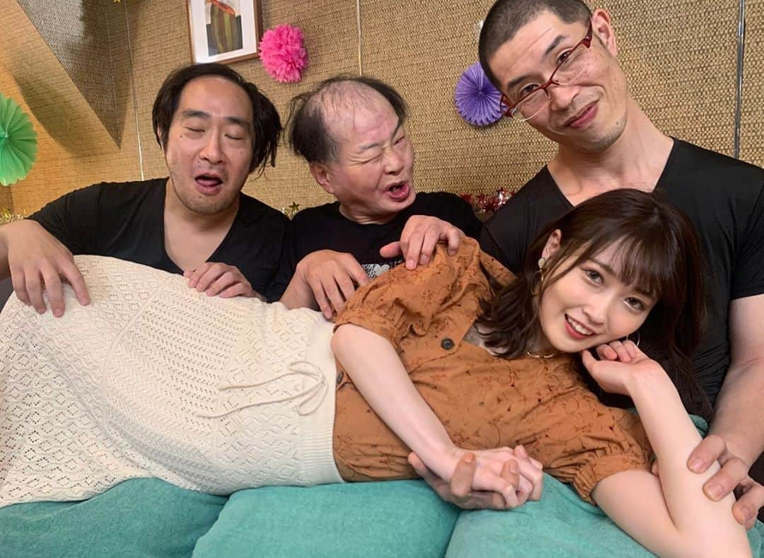 天然かのんさんのインスタグラム写真 - (天然かのんInstagram)「ラブキモメンでたい〜って言ったら本当に夢叶いました🥺✨✨✨　 サンプルも出ました🤫✨ 本家よりもラブ感でてます😑❤️  #ラブキモメン #キモメン #SOD #井上ジャパン #最新作 #ノーマルカメラ #三浦屋助六 #杉浦ボッ樹 #AV男優 #職業キモメン #AV女優 #新人 #セクシー女優 #イケメン #S1 #AVメーカー #ソフト・オン・デ・マンド #キミホレ #渋谷　#新宿 #秋葉原 #福岡」9月29日 7時00分 - amane__mizuki1222