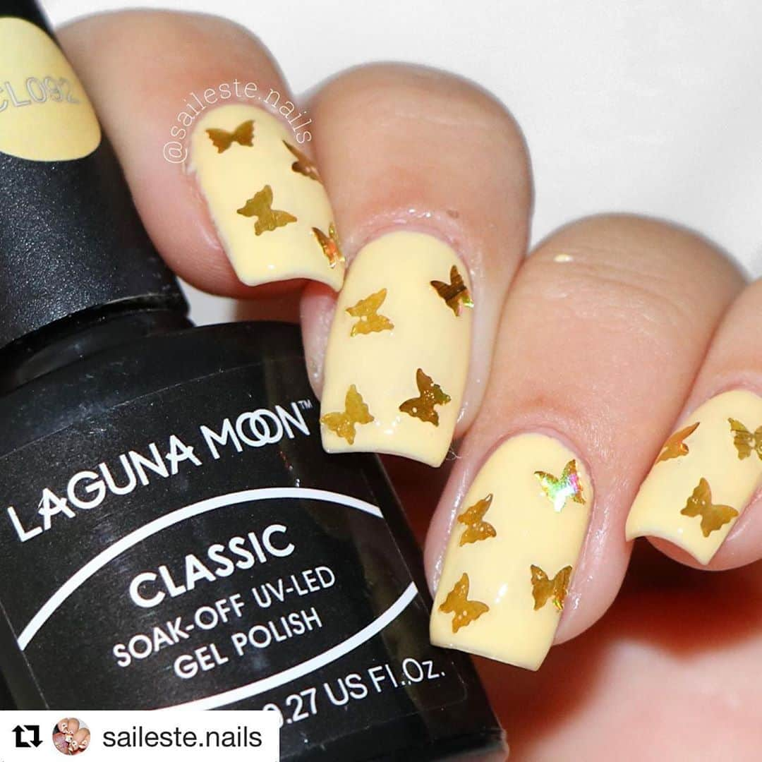 Nail Designsさんのインスタグラム写真 - (Nail DesignsInstagram)「Credit: @saileste.nails  ・・・ 🌟 -CL092 by @lagunamoonbeauty  - Top Coat by @lagunamoonbeauty  - Butterflies from @amazon  - Peel Off Base Coat by @unt.global  🌟  #fall  #nailart #nails #holotaco #nailvideos  #nailartist #nailartvideos #holographicnails #fallnails #summer #simpilynailoical  #nailclips #nailvideo #lagunamoon #trending #nailreview #tutorial #diy #nailtutorial  #inspirenailvids #nailtutorial #nailfeed #nailsclip #foryou #athstetic #blush #holonails #glossy #rainbows #holobutterflies #gold」9月29日 7時25分 - nailartfeature