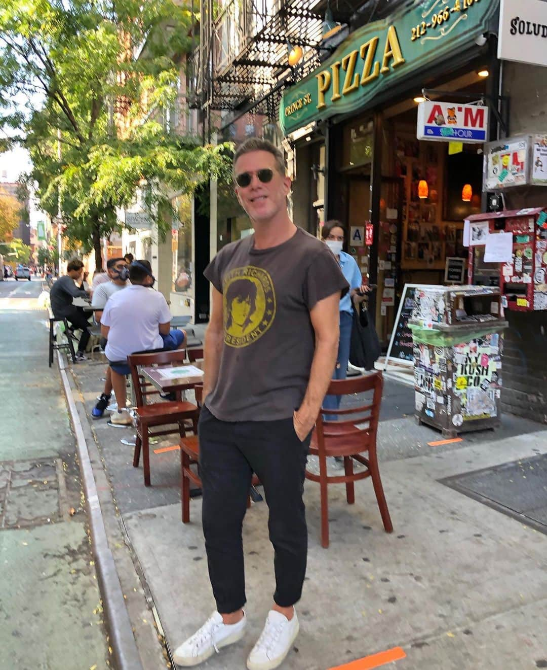 scottlippsさんのインスタグラム写真 - (scottlippsInstagram)「My fav pizza, anywhere @psp_nyc what’s yours? Nyc, you still have my ❤️ #pizza #dreams #nyc」9月29日 7時58分 - scottlipps