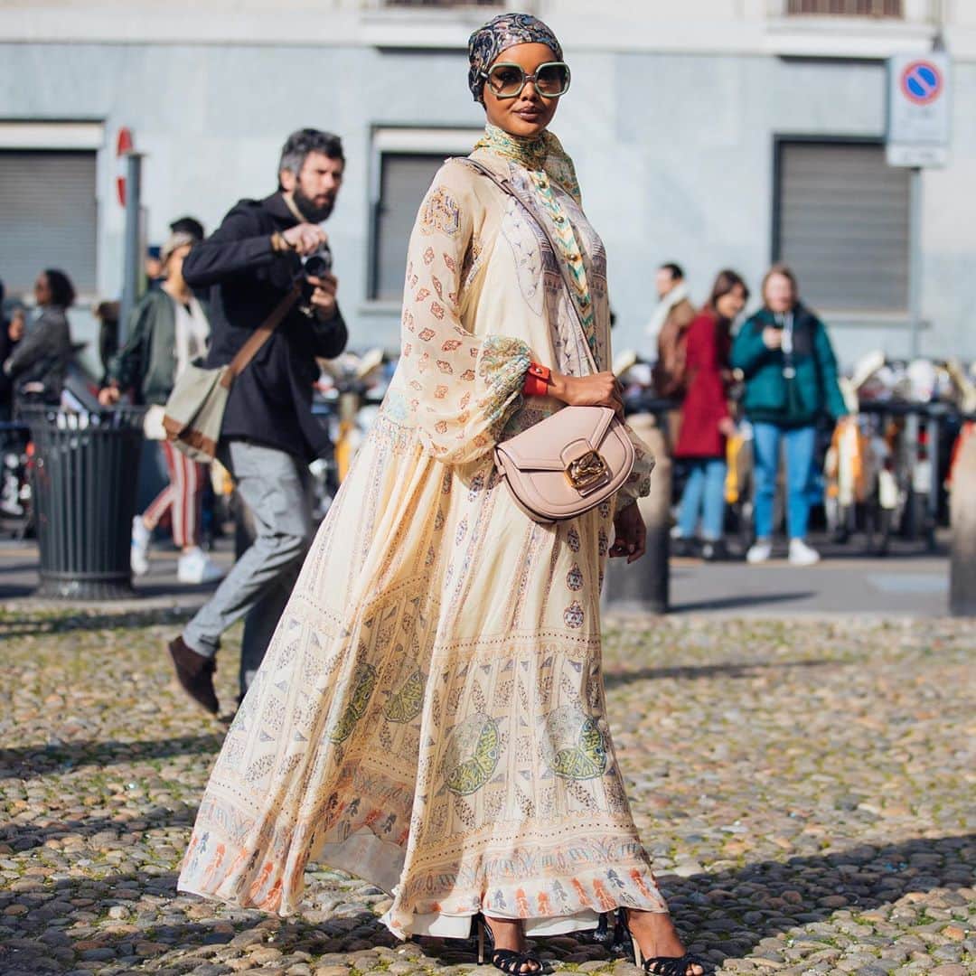 Saks Fifth Avenueのインスタグラム：「VOICES WITH SAKS: In the midst of Fashion Month, we caught up with the multi-hyphenate humanitarian and model, @halima, to get her thoughts on how the industry is changing: "We need to make sure acceptance and inclusion are embedded and ingrained in our way of life and how we operate." Head to our IG Story to hear more from Halima.」