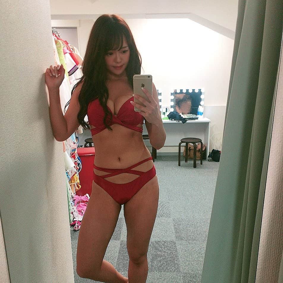 えむのグルメインスタ