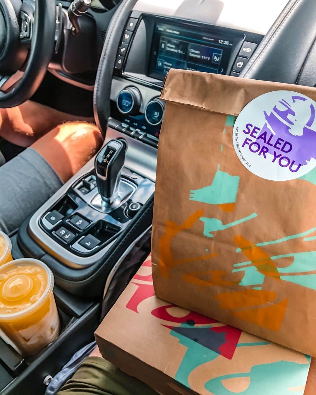Taco Bellのインスタグラム：「Precious cargo.」