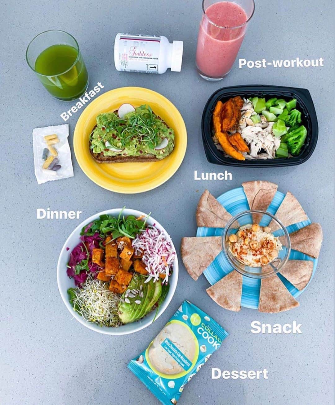 Ainsley Rodriguezさんのインスタグラム写真 - (Ainsley RodriguezInstagram)「A HEALTHY DAY OF EATING EXAMPLE! Drop any questions below 👇🏻 . Let me reiterate that I switch my meals up ALL the time. There are days I eat more than others and it’s based on how I’m feeling - NOT on counting macros or calories so please don’t ask me how many cals or what the macros are for the day - I have no clue 🤷🏻‍♀️. Here are a few ideas for you! . Breakfast: I normally skip this but if I’m training in the afternoon I’ll have something small like Avocado toast and pair it with a fresh pressed juice which I have every morning! I’m usually not too hungry in the mornings which is why this meal tends to be my smallest. As far as supps, you know I always take my multi vitamin pack (link in bio under the supps tab on my website) but I recently started trying the Goddess fat burner (link also in bio) and have found it gives me a bunch of energy so I’m currently loving it in place of pre-workout or coffee! . Post-workout: I’m a huge fruit and smoothie lover so I definitely look forward to this after my workouts! I prefer vegan protein over whey but it’s just personal preference . Lunch: I started reordering @flexpromeals to have on hand bc they are SO convenient when I’m too busy to cook! I order a bunch and keep them in the freezer and then just grab one and pop in the microwave. Code: PRO20 will save you some monayyyy on your first order . Snack: Toasted pita with hummus is so simple and easy and quite filling! Add some spices to your hummus to switch it up! . Dinner: I loveeeeee bowls and coming up with new things to toss into them! This bowl is vegan friendly and doesn’t have animal protein but feel free to top with some shrimp 😍 . Dessert: True story I split a pack of my @321glo cookies with my boyfriend practically every night while we watch something on TV and play backgammon 🤷🏻‍♀️ We just launched 2 new flavors so get your hands on them ASAP! 🤤 . #HealthyDayOfEating #HealthyRecipes #FitnessFood」9月29日 9時16分 - ainsley