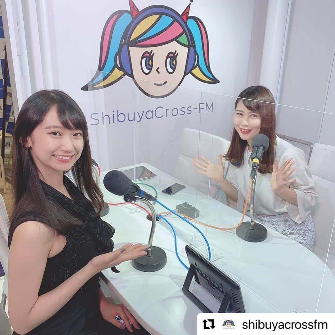 相沢菜々子さんのインスタグラム写真 - (相沢菜々子Instagram)「#Repost @shibuyacrossfm with @make_repost  渋谷クロスFM @shibuyacrossfm  📻「アイカギ」内の「つながるKey Person」、出演ありがとうございました🙇‍♀️  近々でのご連絡だったのにも関わらず、 お便り、現地観覧もありがとうございました😭✨  #安蒜幸紀 さん @ambirusaki 優しくてテキパキしてかっこよかったです！✨ ありがとうございました✨  ・・・ 9/29放送『Enaspiration presents　安蒜幸紀のアイカギ』より﻿ ﻿ ﻿ MCのフリーアナウンサー﻿ #安蒜幸紀（あんびるさき）さん @ambirusaki ﻿ ﻿ ゲストはモデル、レースクイーン﻿ 軟体グラビア で注目を集めている﻿ #相沢菜々子 さんでした。 @nanako_aizawa ﻿ ﻿ ﻿ 173cm9等身という抜群のプロポーションをお持ちの﻿相沢さん。﻿ 総合格闘技イベントRIZINのRIZINガール、﻿ SUPER GTのレイブリックのレースクイーンなど﻿ 最近のご活躍をたっぷりとお話して下さいました。﻿ ﻿ また、アイスがとてもお好きだそうで﻿ ハーゲンダッツ好きの安蒜さんと﻿ トークも弾みました♪﻿ ﻿ ﻿ そして“ビジネスの鍵”のコーナーでは﻿ 防犯カメラ、監視カメラの﻿ #株式会社サードアイズ様にご出演頂き﻿ 最新の低価格＆高機能なサービスをご紹介頂きました。﻿ ﻿ ﻿ 次回の放送は10/6火曜日﻿ 16:00からです。﻿ 次回の放送もどうぞお楽しみに﻿ ﻿ ﻿ #株式会社エナスピレーション﻿ #レースクイーン﻿ #モデル﻿ #防犯カメラ﻿ #監視カメラ﻿ #軟体グラビア﻿ #渋谷クロスFM﻿ #shibuyacrossfm」9月29日 19時06分 - nanako_aizawa