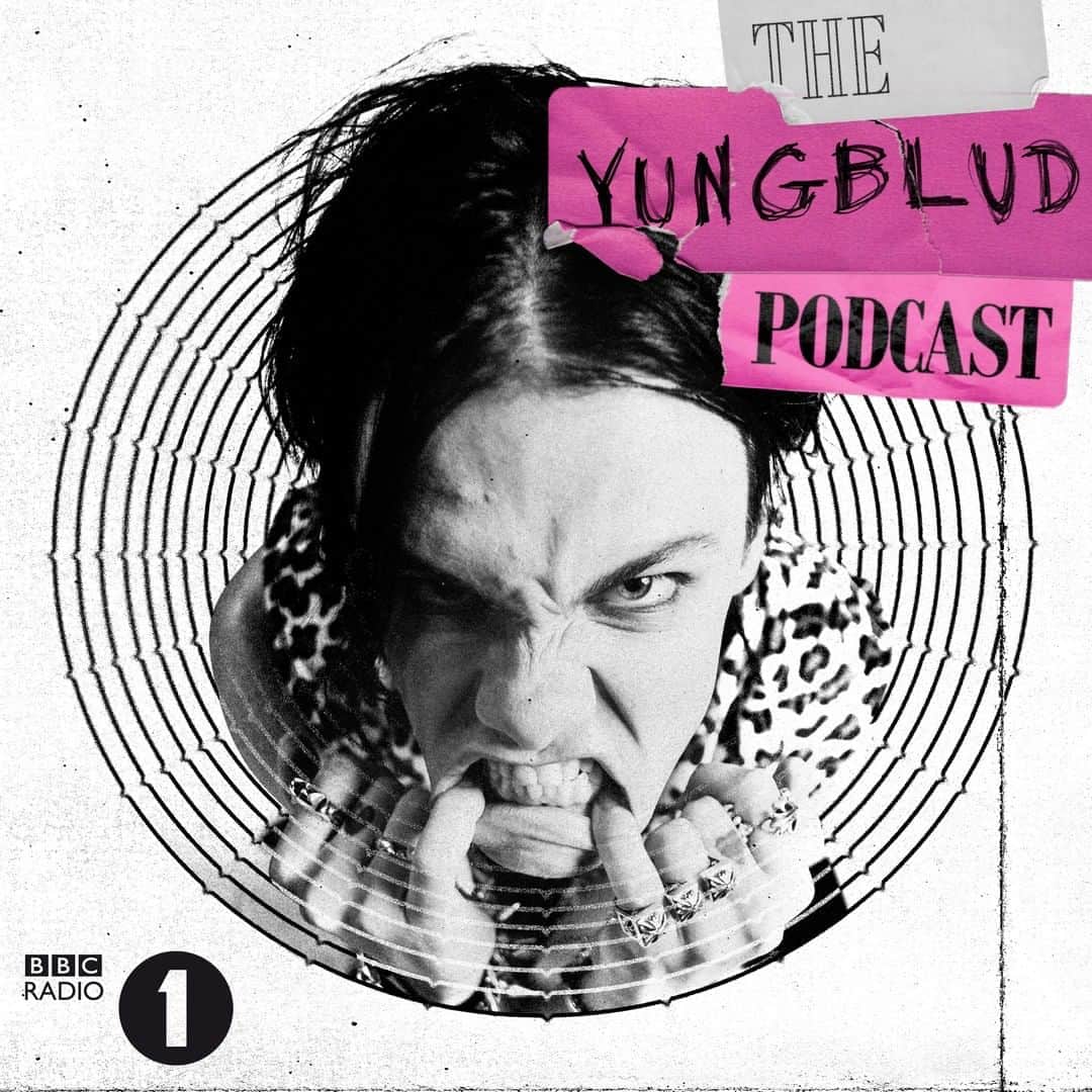 BBC Radioさんのインスタグラム写真 - (BBC RadioInstagram)「🖤 Just announced on air with @claraamfo! @yungblud is joining us for a new @bbcsounds weekly podcast! 🖤  “I am so excited to be able to have one-on-one conversations with young people about what is going on in the world right now, and hear it from their perspective. I’m so sick and tired of talking about things from my perspective! I can’t wait to hear what they’ve got to say, and what we’ve got to say together.”  Head to the R1 website to find out more!」9月29日 19時48分 - bbcradio1