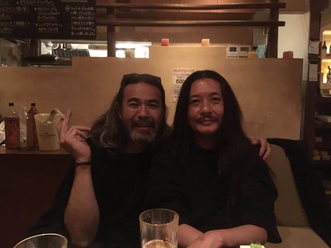 杉原勇武のインスタグラム：「3年前の写真。 弟みたいな河合くんとのツーショット❗️」