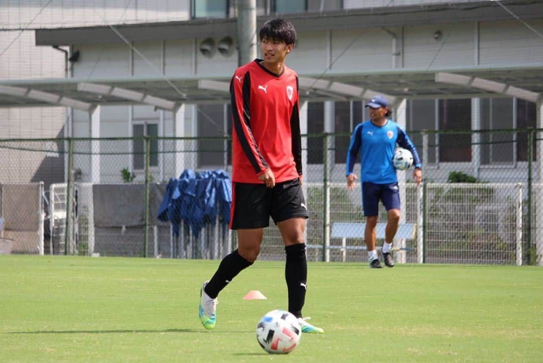 京都サンガF.C.さんのインスタグラム写真 - (京都サンガF.C.Instagram)「. 2020.09.29 . #今日のサンガタウン📸  ステキな表情をお届けします！ . #魅せようKYOTOの一体感 #sanga #京都サンガ #闘紫 #TEAM京都」9月29日 12時38分 - kyotosanga_official