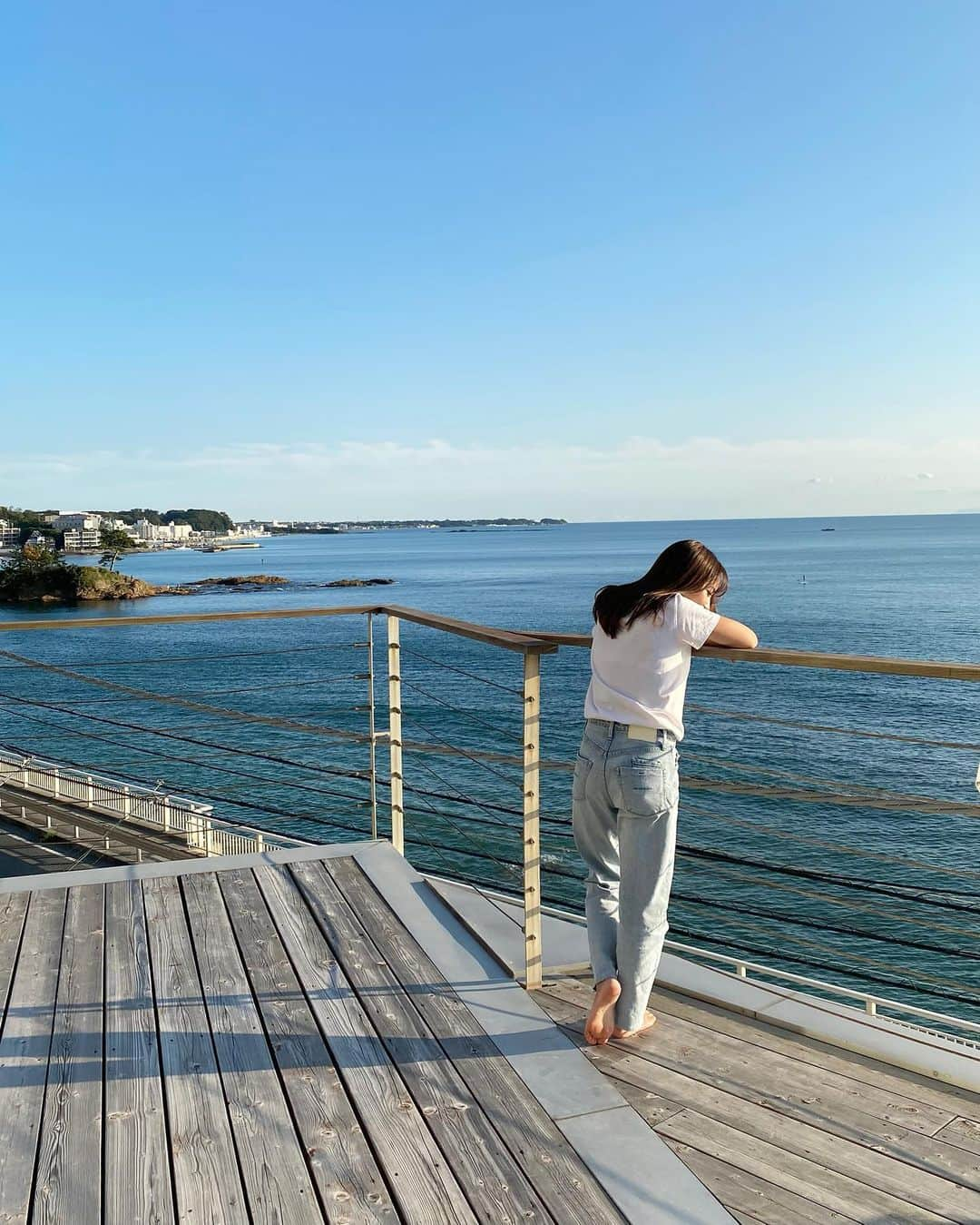 井上奈保さんのインスタグラム写真 - (井上奈保Instagram)「🌊💭  #hayama #chill #sea #oceanview #sealife #seagirl #葉山 #葉山暮らし #海辺の暮らし」9月29日 12時45分 - inouenaho1207