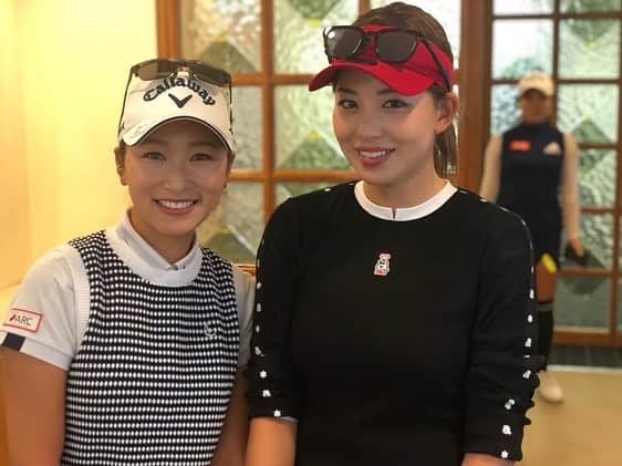 原田怜奈のインスタグラム：「ドライバー治った🥺 ほんとに ゴルフって ちょっとしたことで 悪くも良くもなるよね😔  可愛い子シリーズ❤︎  目の保養になるね😌❤︎ . . . . #女子ゴルフ　#ゴルファー　#golf」