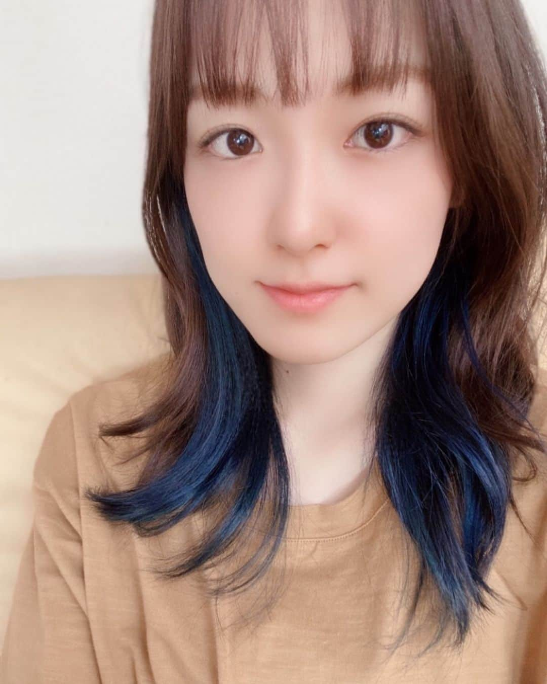 大後寿々花さんのインスタグラム写真 - (大後寿々花Instagram)「#haircolor #new #ocean #deepsea #blue #💙」9月29日 13時57分 - suzuka_ohgo