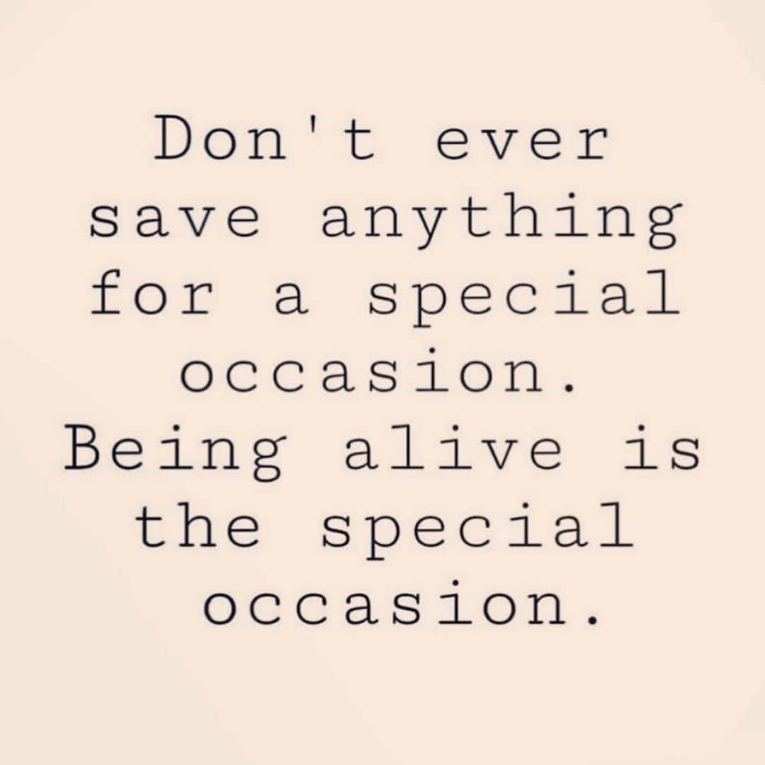ドナ・フェルドマンのインスタグラム：「#quotestoliveby」