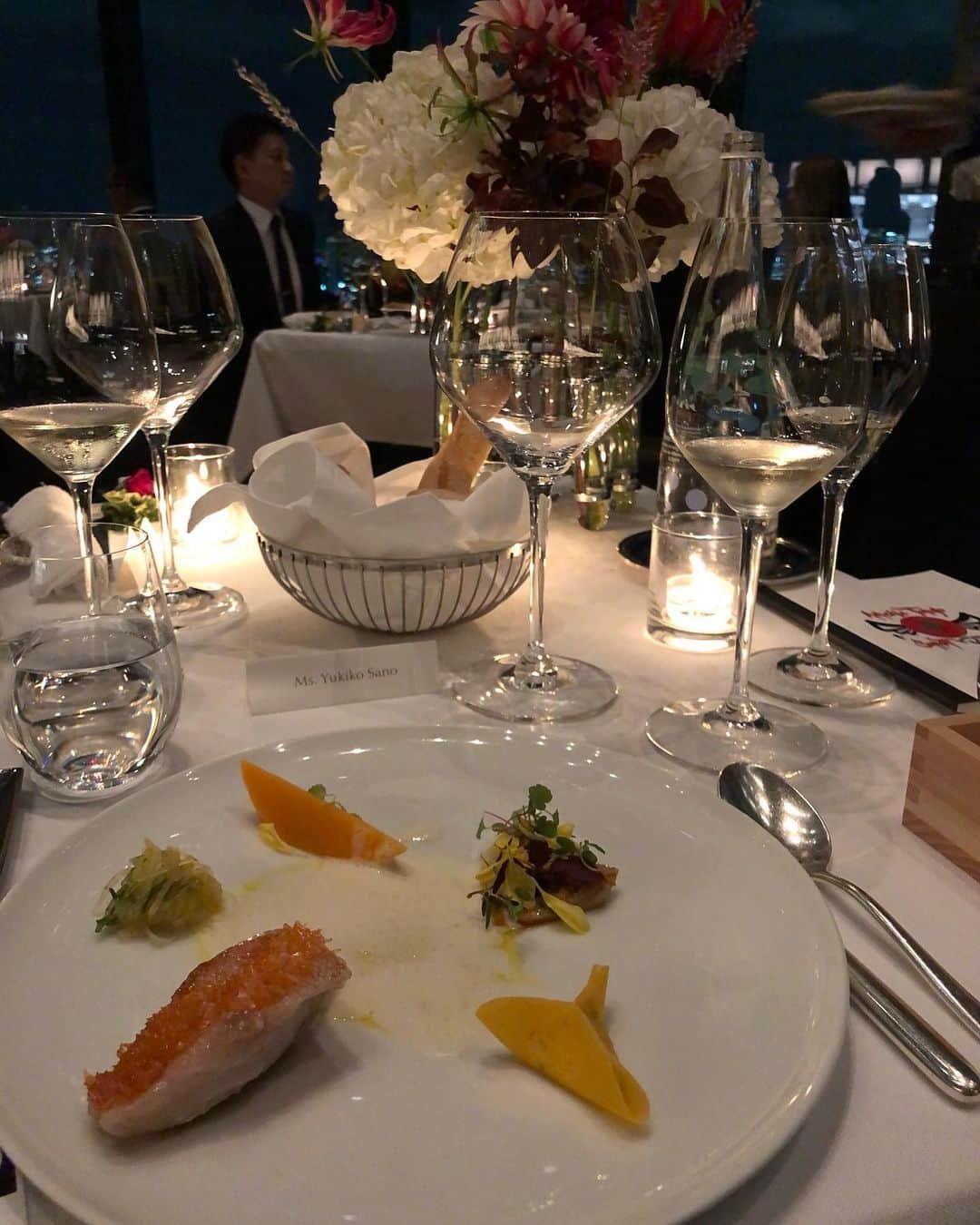 佐野友妃子さんのインスタグラム写真 - (佐野友妃子Instagram)「Gala party🥂🤍  That was a great dinner, I had an amazing time😘」9月29日 14時20分 - yukikosano1111