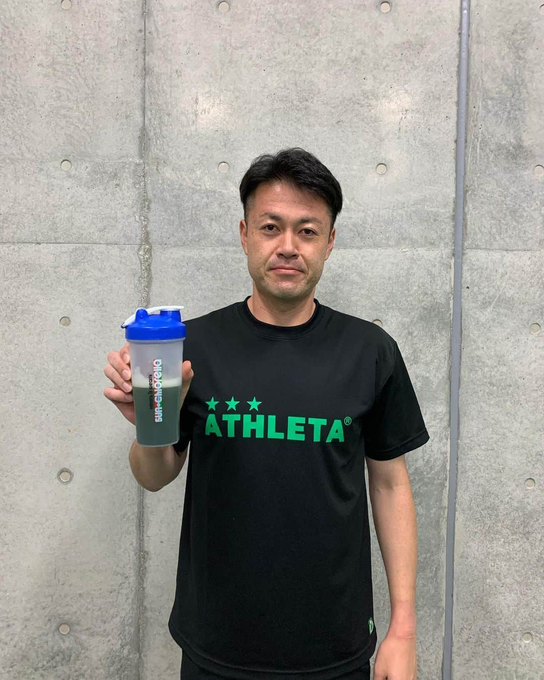 柴崎貴広さんのインスタグラム写真 - (柴崎貴広Instagram)「#sunchlorella を飲んで、常に良いコンデション💪🏻   #サンクロレラ  #sunchlorella  #sunchlorellaapowder  #sunchlorellaA  #クロレラ  #chlorella  色も好きです🟢」9月29日 15時20分 - shibasaki26