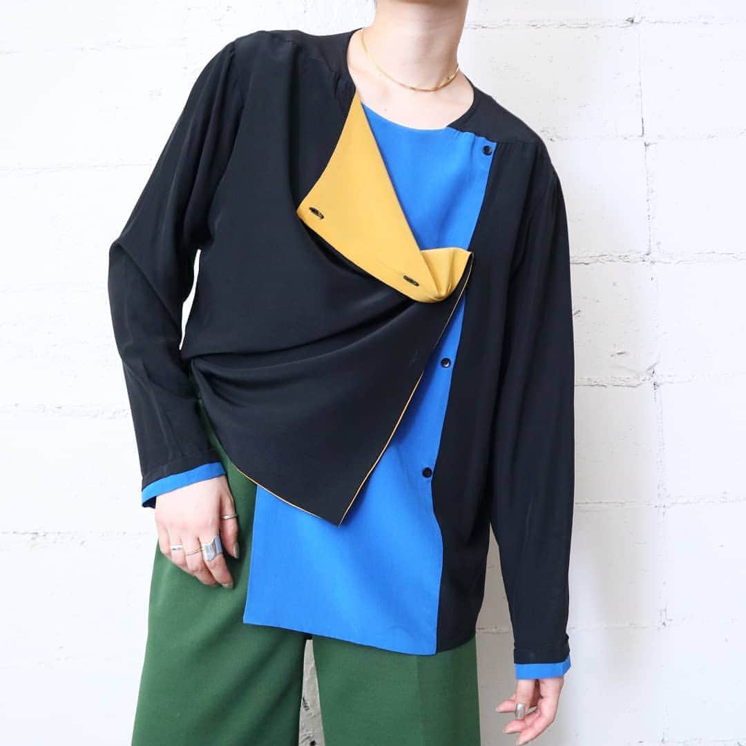 吉祥寺 古着屋 Orfeoのインスタグラム：「ONLINE SHOP・NEW STOCK  #orfeo #kichijoji #tokyo #vintage #used #fashion #coordinate #outfit  ONLINE SHOP掲載商品のお問い合わせはONLINE SHOPからのメール、またはインスタグラムのプロフィール記載のメールアドレスよりお願いいたします ショッピングリンク無しのインスタグラム、ストーリー掲載商品も個別に通販承りますのでメール(orfeokichijoji@yahoo.co.jp)にてお問い合わせください」