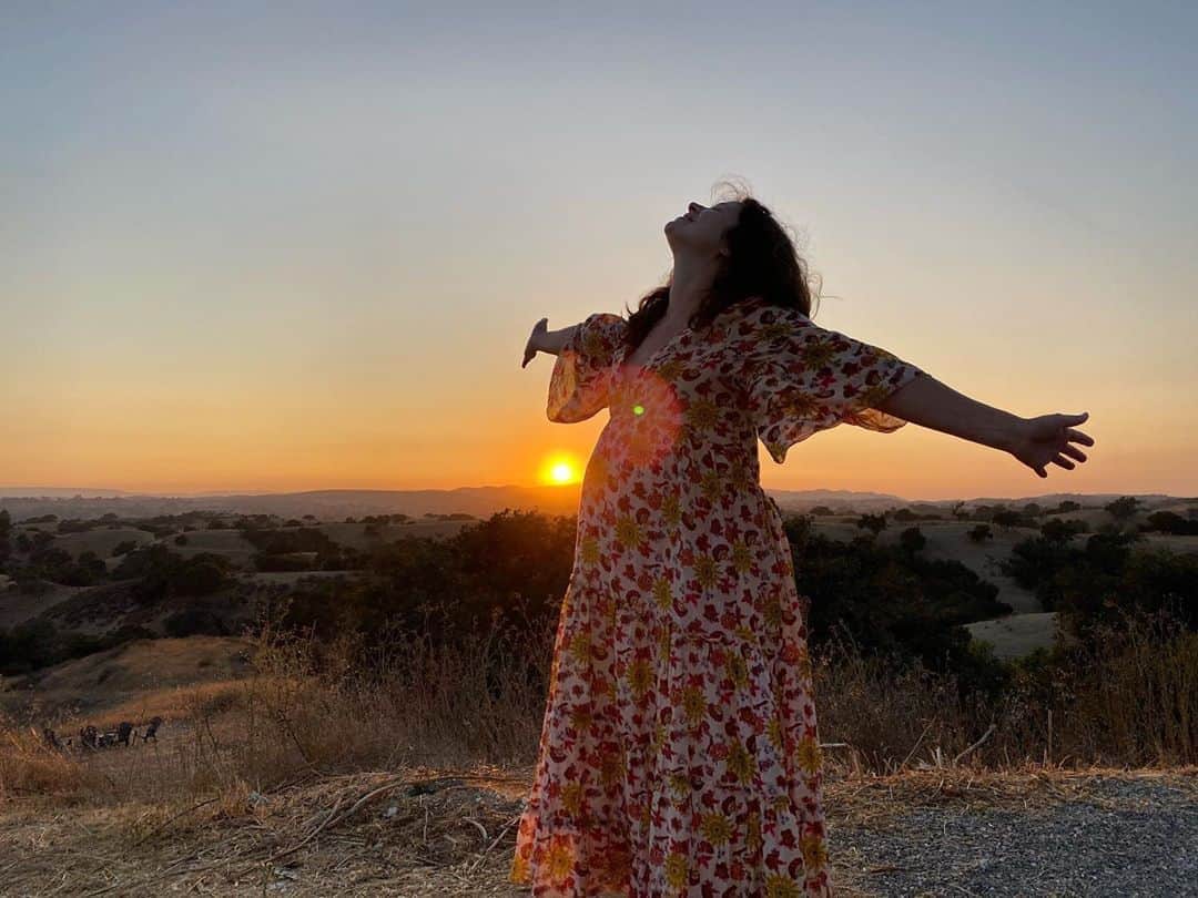 アダム・シャピロのインスタグラム：「Sweet sweet katie q」