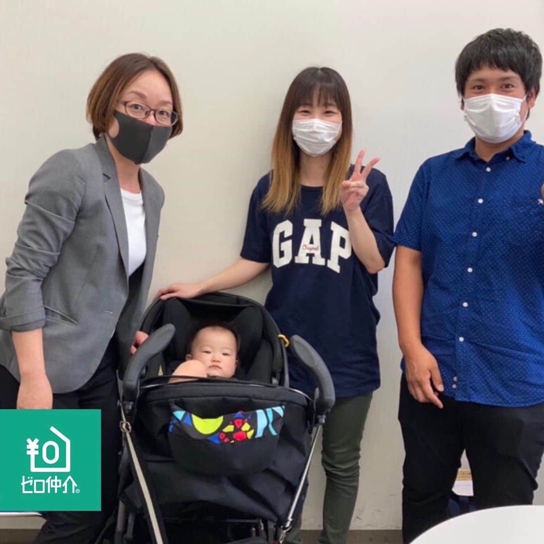 ゼロ仲介｜大阪の新築一戸建てを仲介手数料0円でご紹介のインスタグラム：「羽島郡で新築一戸建てのお引き渡しがございました。ありがとうございました。 . #ゼロ仲介 #ゼロ仲介チャンネル #かうまえブログ #新築一戸建てを購入する前に読むブログ #マイホーム #新築一戸建て #新築マイホーム #新築戸建 #新築マイホーム #新築戸建 #一戸建て #仲介 #不動産仲介 #仲介手数料無料 #仲介手数料ゼロ #仲介手数料最大無料 #仲介手数料0円 #仲介手数料 #不動産 #家 #住まい #インテリア #暮らし #住宅 #建築 #マイホーム計画 #myhome #home #建売 #建売住宅」
