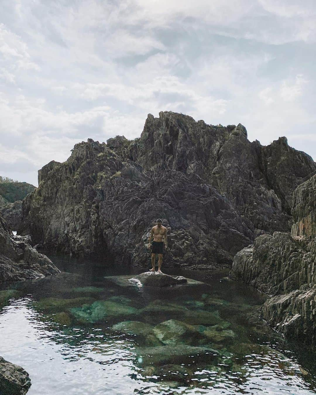 三浦大地さんのインスタグラム写真 - (三浦大地Instagram)「屋久島に居ると幸せ過ぎて涙出る。  ただ自然がそこにあるだけなのにね。  #屋久島 #yakushima #大地球散歩」9月29日 16時53分 - daichi_1127