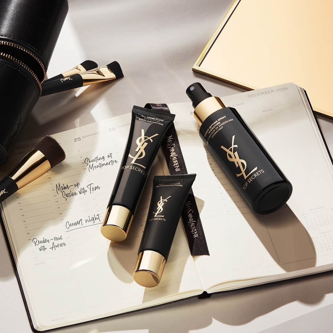 Yves Saint Laurent Beautyさんのインスタグラム写真 - (Yves Saint Laurent BeautyInstagram)「Fix it and forget it.  Your busy schedule won’t stop you from looking perfect at any given moment.  TOP SECRETS INSTANT MOISTURE GLOW TOP SECRETS INSTANT MATTE PORE REFINER TOP SECRETS HYDRATING SETTING SPRAY #yslbeauty #topsecrets #instantglow」9月29日 16時58分 - yslbeauty