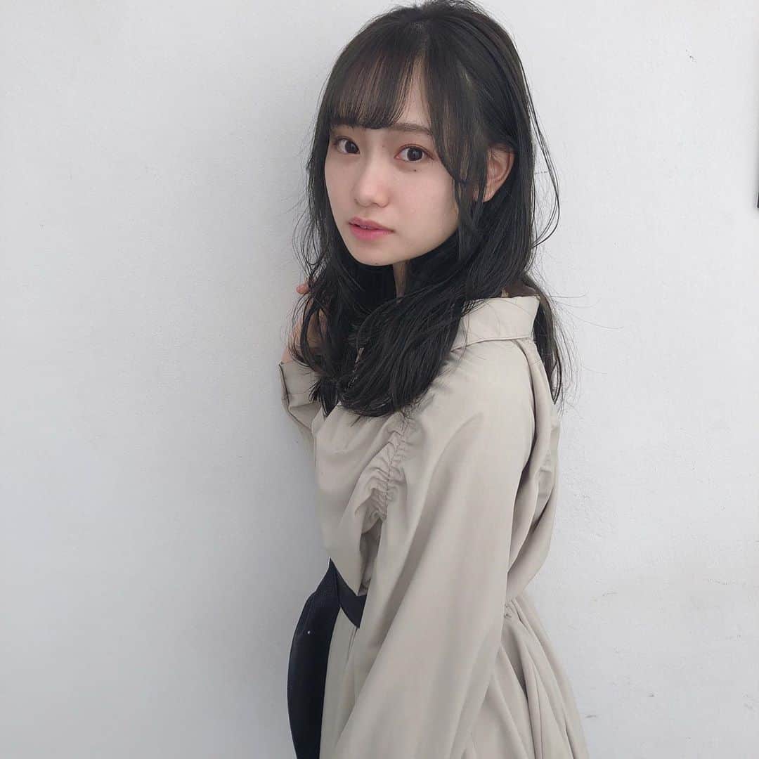 かわぎしるなのインスタグラム：「めっちゃかわいい色❤︎ 秋っぽカラー🍁」