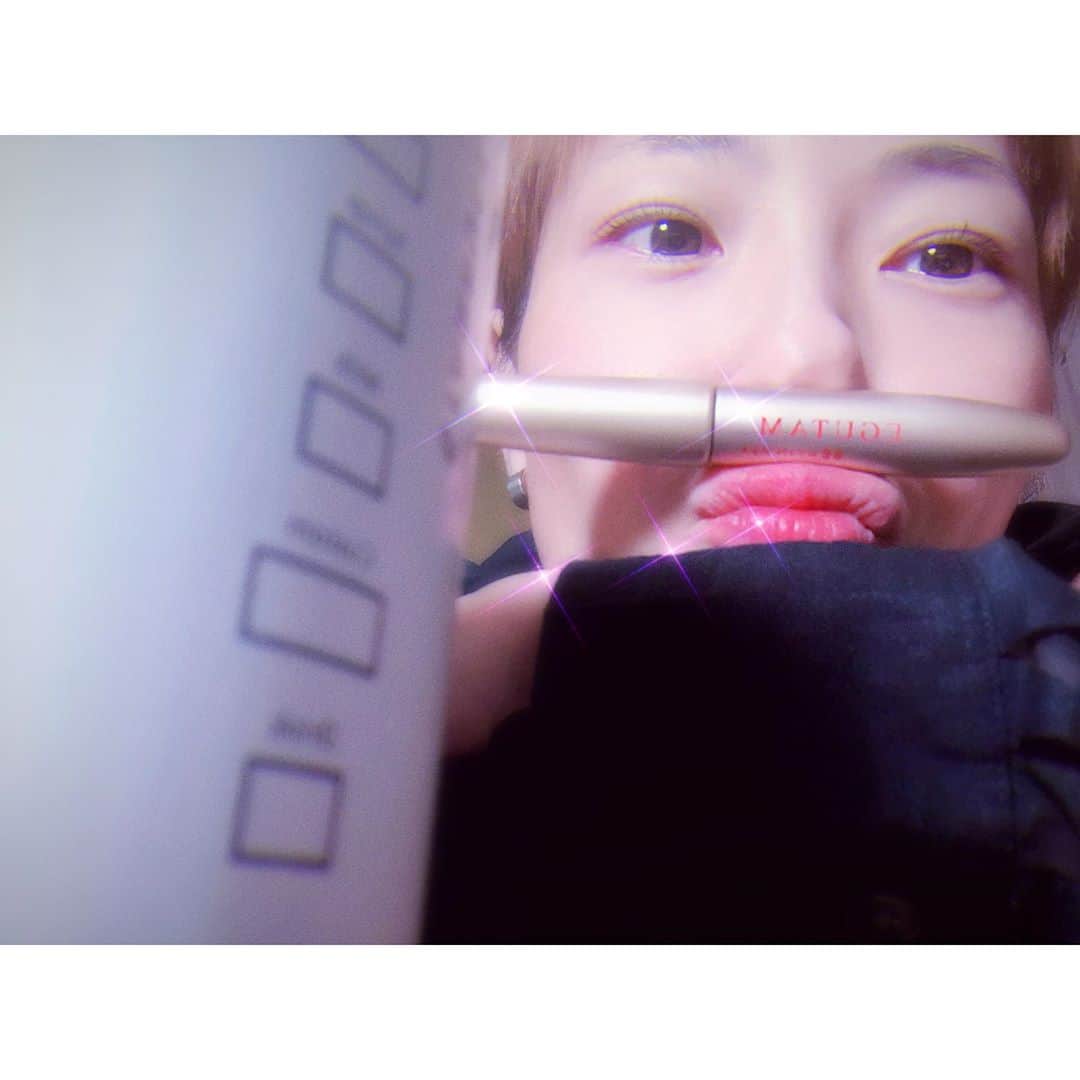 etsucoのインスタグラム：「✱ ✱ ✱ "𝕂𝕦𝕊𝕖" ✱ 撮り方の癖強めですいません。 ✱ 今日は美容DAY🧖‍♀️🧖‍♀️🧖‍♀️ @esthesalon_la_miyou_ さんへ約半年ぶりに🥺肌も明るくなってツルツルなって本当に本当に幸せ〜💗💗💗 @jam.char ありがと〜✨✨✨✨ ✱ からの @farbe_eyelash さんでまつパーキュインキュインです👀☀️ ✱ みどりちゃんオススメの"EGUTAM" 今日から毎日マツ育頑張ります💪🏼 ✱ こうゆう日はやっぱりルンルンです🥰 ✱ ✱ #癖しかない客」