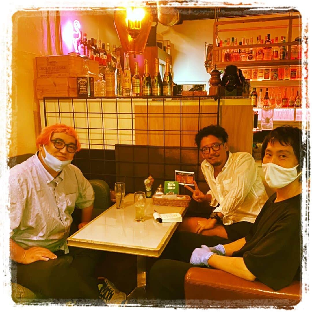 デッカチャンさんのインスタグラム写真 - (デッカチャンInstagram)「今日は グデン @cafe_gudene さんで打ち合わせ。 リュースケさんも @ryuuuske  うーん、面白楽しいのんが出来そう！」9月29日 18時32分 - dekkachan2003