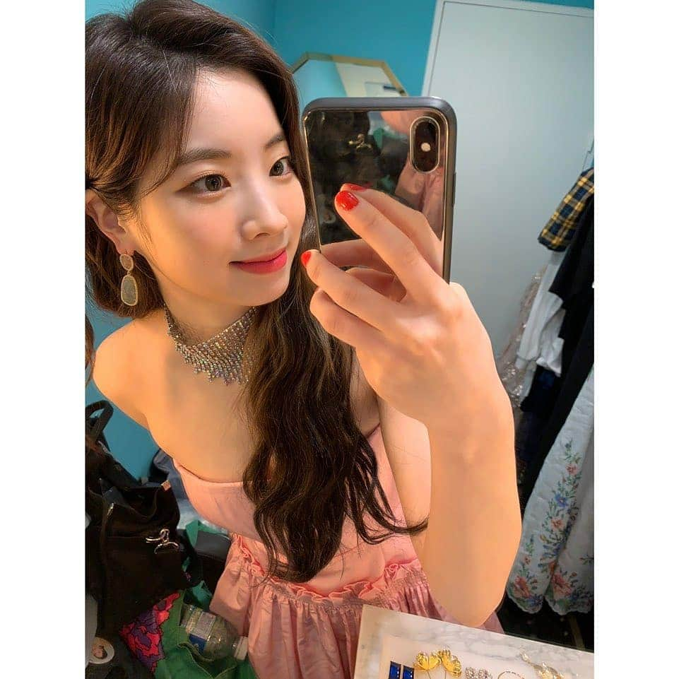 TWICEさんのインスタグラム写真 - (TWICEInstagram)「9월이 끝나가..😭」9月29日 18時37分 - twicetagram