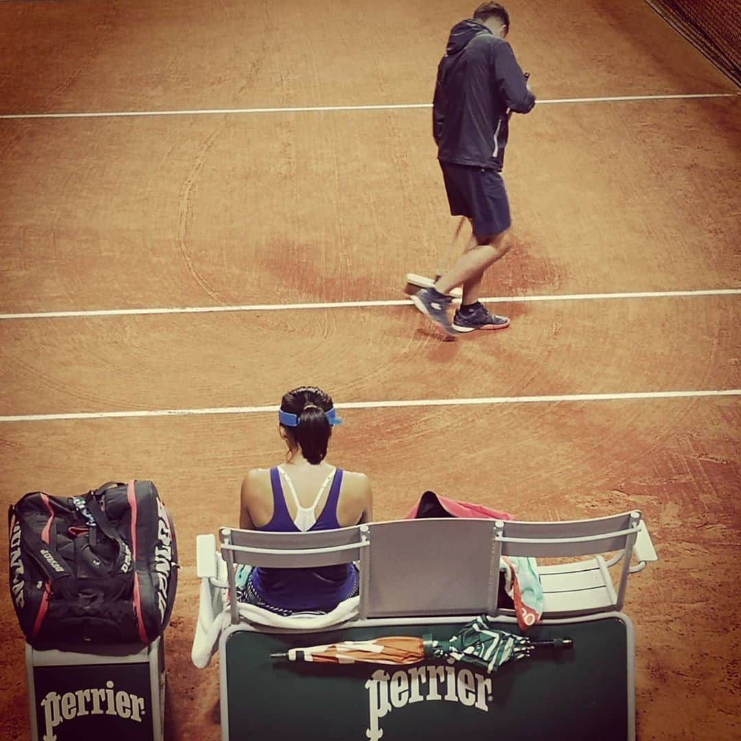 フローラン・ダバディーさんのインスタグラム写真 - (フローラン・ダバディーInstagram)「夜のローランギャロス🦉 Roland Garros by night #rolandgarros2020」9月30日 4時52分 - florent_dabadie