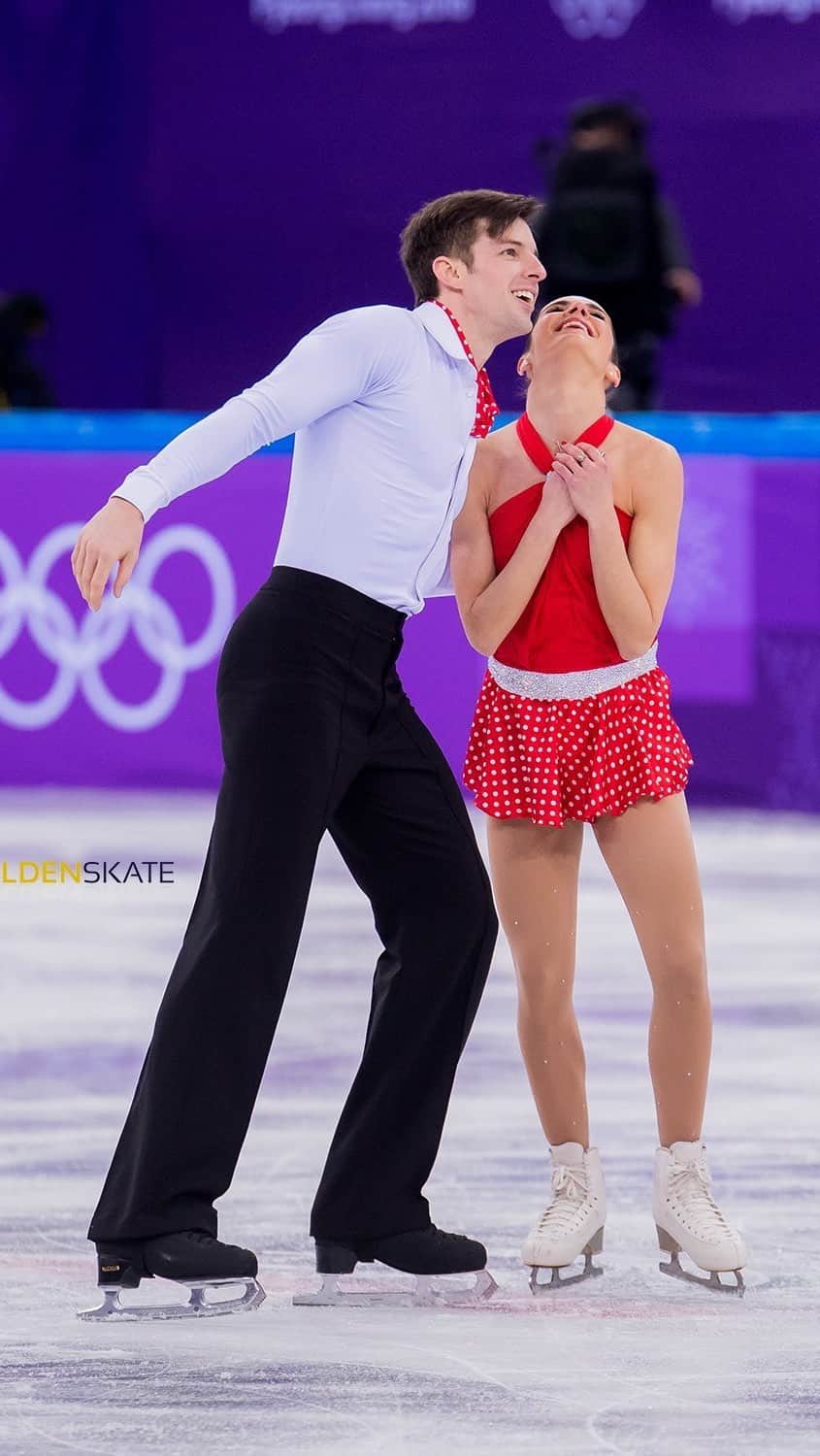 ヴァレンティーナ・マルケイのインスタグラム：「Olimpiadi di Pyeongchang, programma corto. Tra il momento in cui ci si mette nella posizione iniziale e l’inizio della musica, c’è sempre qualche secondo di silenzio assoluto nell’Arena. Surreale. In quel momento ti passa per la testa qualsiasi pensiero, bello o anche catastrofico. Ricordo che, quel giorno ho guardato il terzo giudice dritto negli occhi ( non chiedetemi perché proprio il terzo🤷🏻‍♀️) e, con un po’ di sfacciataggine, ricordo di aver pensato “ I WILL DO IT. WATCH ME” (Ce la farò, GUARDAMI!).  A nulla serve volere, se non hai il coraggio di agire♥️  Buon martedì!  Regraded from @eurosportitalia」
