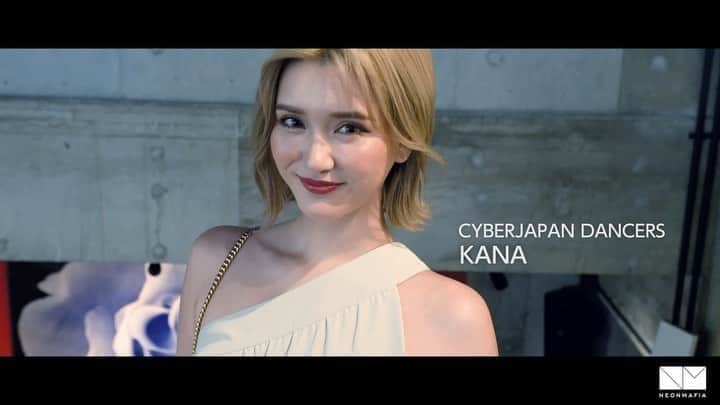 CYBERJAPAN Staffのインスタグラム：「【本音で暴露】CYBERJAPAN加入のきっかけは？お酒を飲んで赤裸々トーク！！【サイバーちゃんとアントニーくん】  日本中、いや世界のみなさま！！1週間大変お待たせしました！！ 待ち望んだこの日がやって来ましたよ！ SNSでも話題！のセクシーなゴーゴーダンサーチーム『CYBERJAPAN DANCERS』と地上波にも引っ張りだこのハーフ芸人『アントニー』が初コラボ！ 『サイバーちゃんとアントニーくん』の第31回放送が始まります！ 今回のテーマは『お酒を飲みながら本音トーク！』です！！   ➡️ https://www.youtube.com/watch?v=nWdp0wML9PI  #cyberjapan #cyberjapandancers #サイバージャパン #サイバージャパンダンサーズ　#シブヤ5丁目」