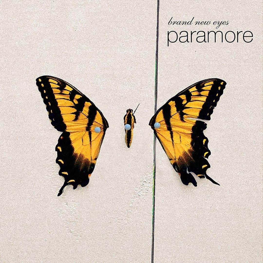 Alternative Pressさんのインスタグラム写真 - (Alternative PressInstagram)「11 years ago today, @paramore released their massive third album 'brand new eyes.' Fused with subtle pop twinkles and powering guitars, 'brand new eyes' highlighted the maturity and growth of the group from their previous releases. What is your favorite track from Paramore's third effort? 🦋⁠ .⁠ .⁠ .⁠ #paramore #brandneweyes #paramorebrandneweyes #albumanniversary #altpress #alternativepress」9月29日 21時01分 - altpress